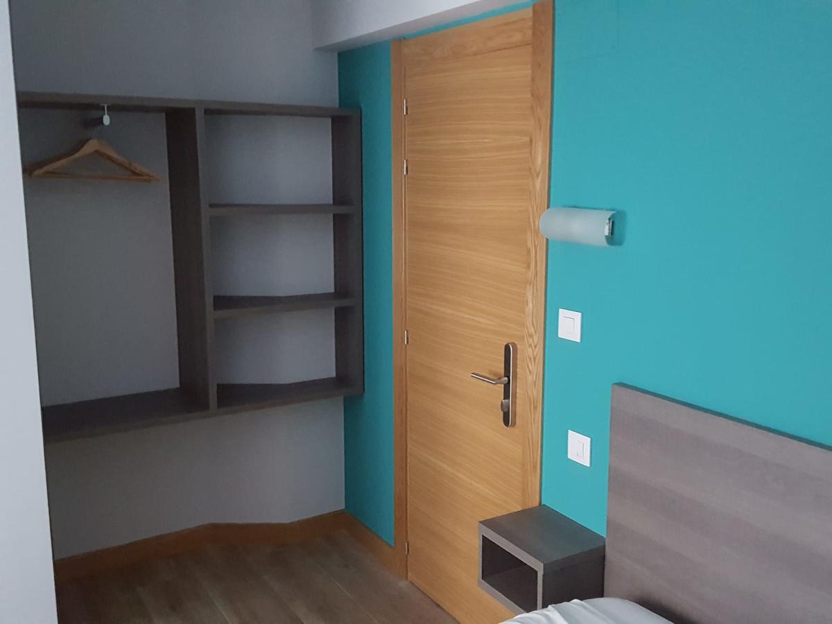 Hostal Rosi Laredo Esterno foto